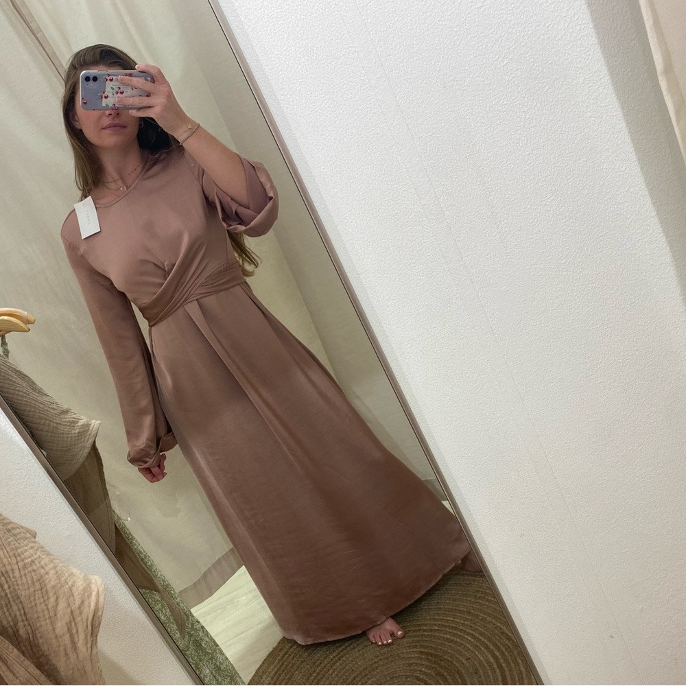NISWA Fashion Silk Maxi Dress - Size small